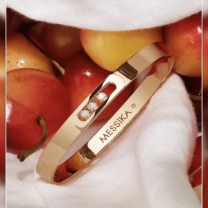 Women's Brand Design Bangle 