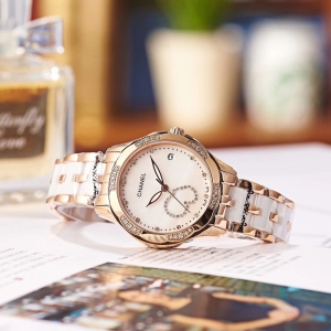 Women's Quartz Movement Watch 